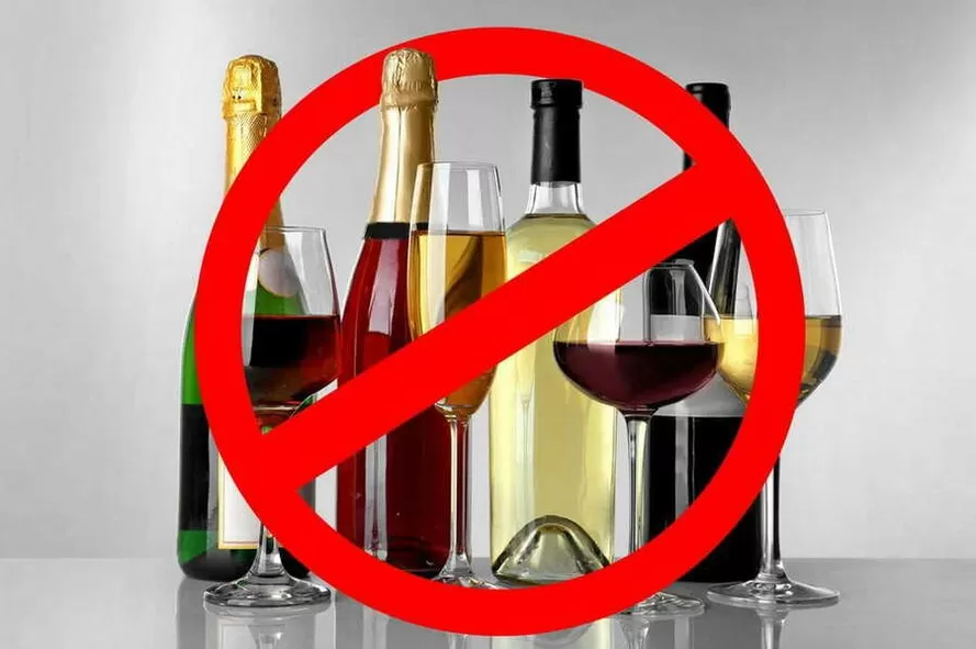 alcohol is contraindicated on a diet
